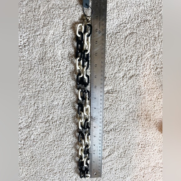 J. Crew Long Enamel Rhinestone Chain Link Necklace NWT - Picture 4 of 5